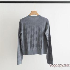 スーパー コピー ブランドジャケッ新品買い付け 肌触りの着心地が良く  大活躍間違いなしトリー バーチ..