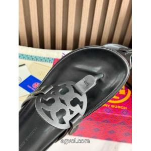 ブランド 偽物 通販スリッパ定番人気商品 ロゴが美しい 日本未入荷カラーTory Burch.