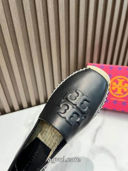 新作アイテム60%OFF 大人シンプルな 着心地抜群ブランド コピー 安心Tory Burch スニーカー. 1