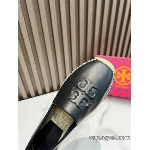 新作アイテム60％OFF  大人シンプルな 着心地抜群ブランド コピー 安心Tory Burch    スニーカー.