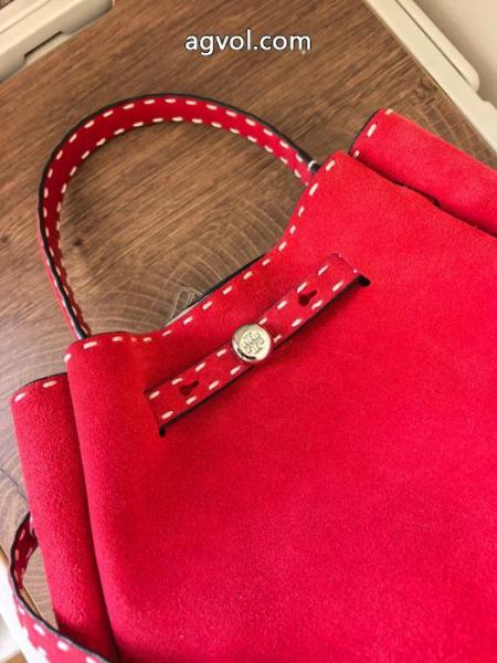 人気上昇中 着るだけオシャレ上級者 最新で男性にもお勧めブランド コピー s 級バッグTory Burch.. 3