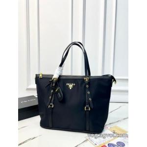 バッグ 2026スーパーコピーPRADA2026新商品 大注目 人気商品登場